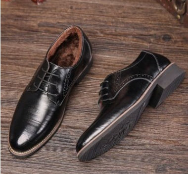 Men's leather dress shoes