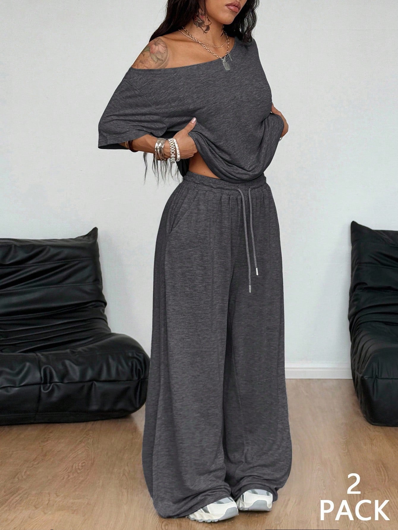 Women's Casual Solid-Color Sports Two-Piece Set With Loose-Fit Trousers